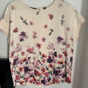Short sleeve floral print t-shirt